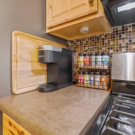 Charming Victorian Home - 2 Minutes To Downtown Lancaster Exteriör bild