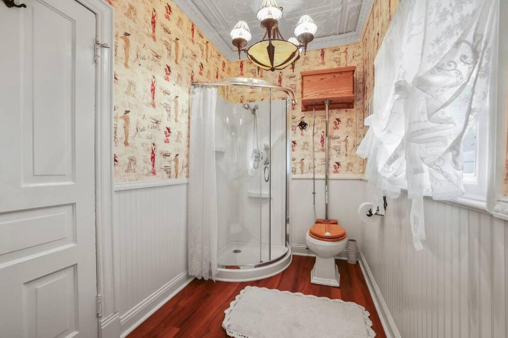 Charming Victorian Home - 2 Minutes To Downtown Lancaster Exteriör bild