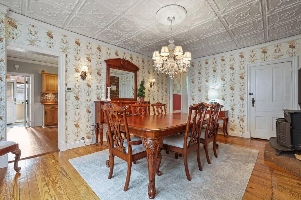 Charming Victorian Home - 2 Minutes To Downtown Lancaster Exteriör bild